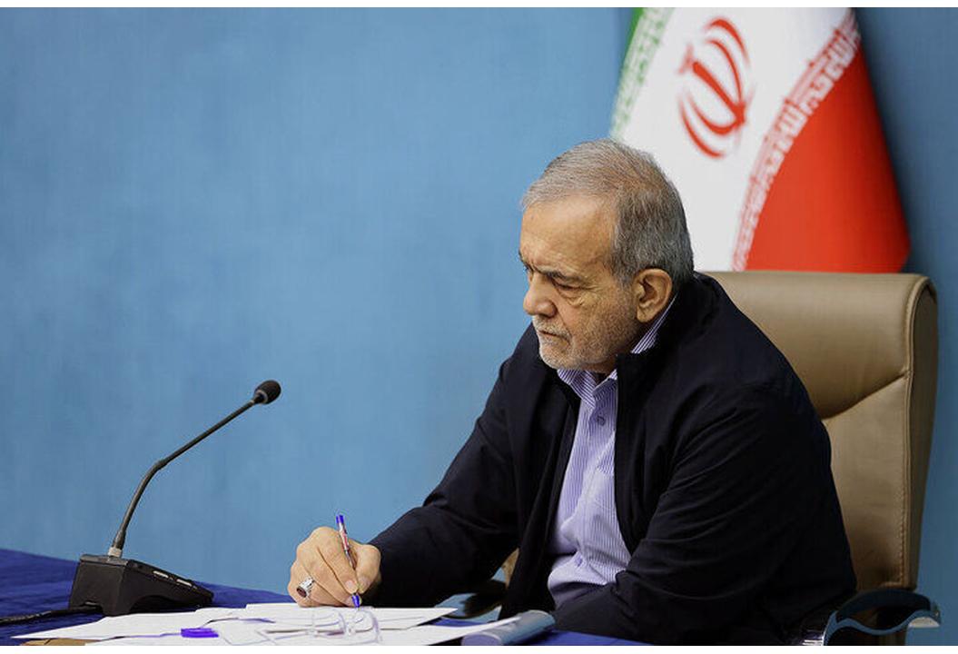 Pezeshkian appoints Ibn al-Reza as presidential adviser on defense affairs
