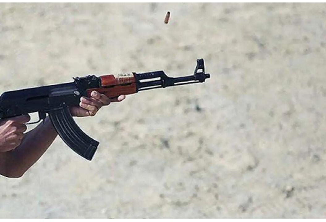 Terrorist killed in clash with police in southeastern Iran