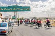 رکاب‌زنی کاروان دوچرخه‌سواران ترکیه‌ای برای شهدای میناب