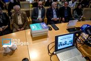 در حاشیه نشست رونمایی و بررسی سه کتاب از محمدجواد ظریف وزیر امور خارجه اسبق و عضو هیئت علمی دانشگاه تهران، با عناوین «جهان پیش رو»، «دیپلماسی ایرانی در جهان پساقطبی» و «چالش شناخت و ادراک در سیاست خارجی جمهوری اسلامی ایران» در محل دانشکده مطالعات جهان دانشگاه تهران