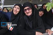 تشییع پیکر شهیده «نصرت افتخاری» در زاهدان