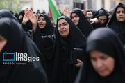 تشییع پیکر شهیده «نصرت افتخاری» در زاهدان
