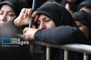 تشییع پیکر شهیده «نصرت افتخاری» در زاهدان